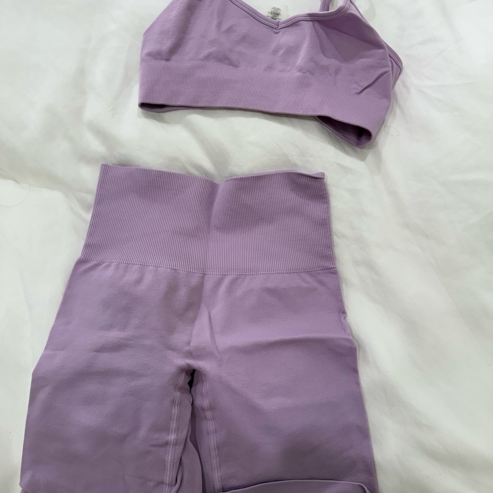 Aritzia TNA purple workout set